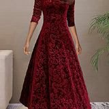 Denise | Elegante vestido de festa em veludo com decote em V