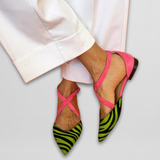 Bailarinas com riscas estilo zebra