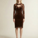 SOFIE | Robe Mini Velours Castanho com Renda Elegante
