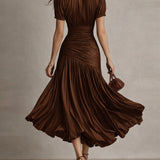 Adriana | Vestido midi satinado de riscas retro para Mulher