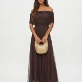 Carla | Vestido elegante sem autorizações