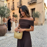 Carla | Vestido elegante sem autorizações