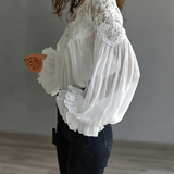 Laceva | Blusa com renda floral e mangas de lanterna para Mulher