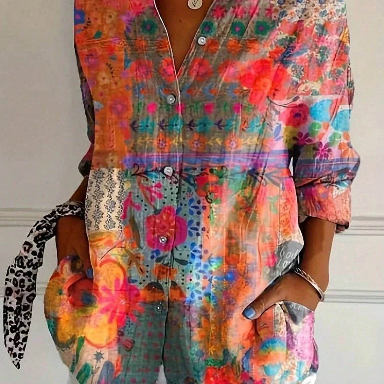 Annika | Blusa colorida com estampa divertida